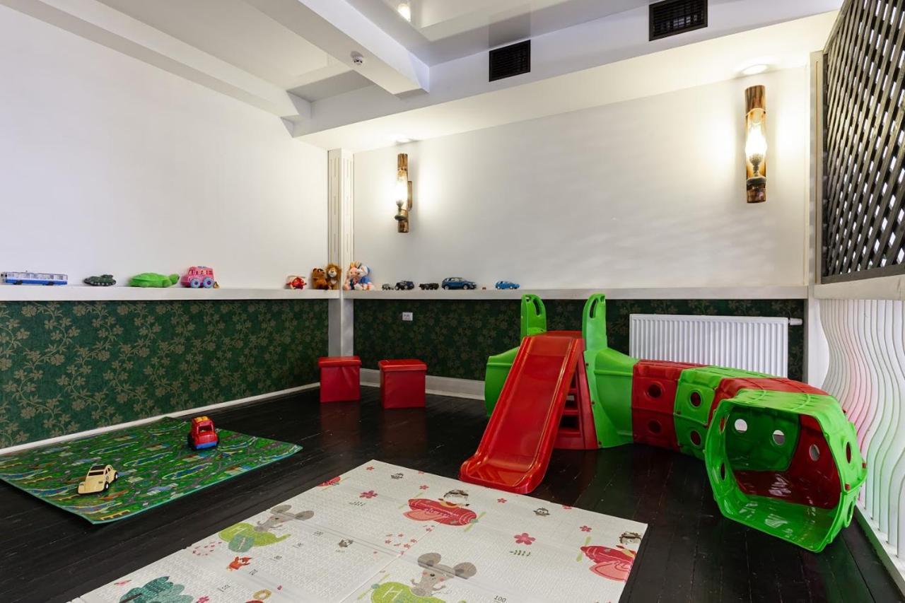 Panska Rovin Hotel Mohnate エクステリア 写真