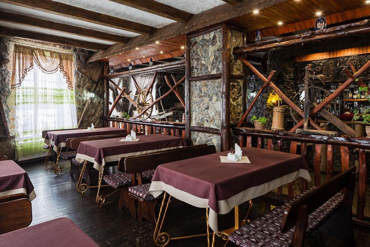 Panska Rovin Hotel Mohnate エクステリア 写真
