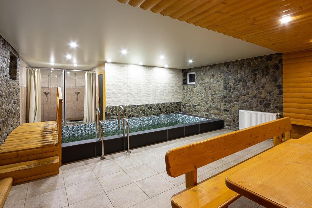 Panska Rovin Hotel Mohnate エクステリア 写真