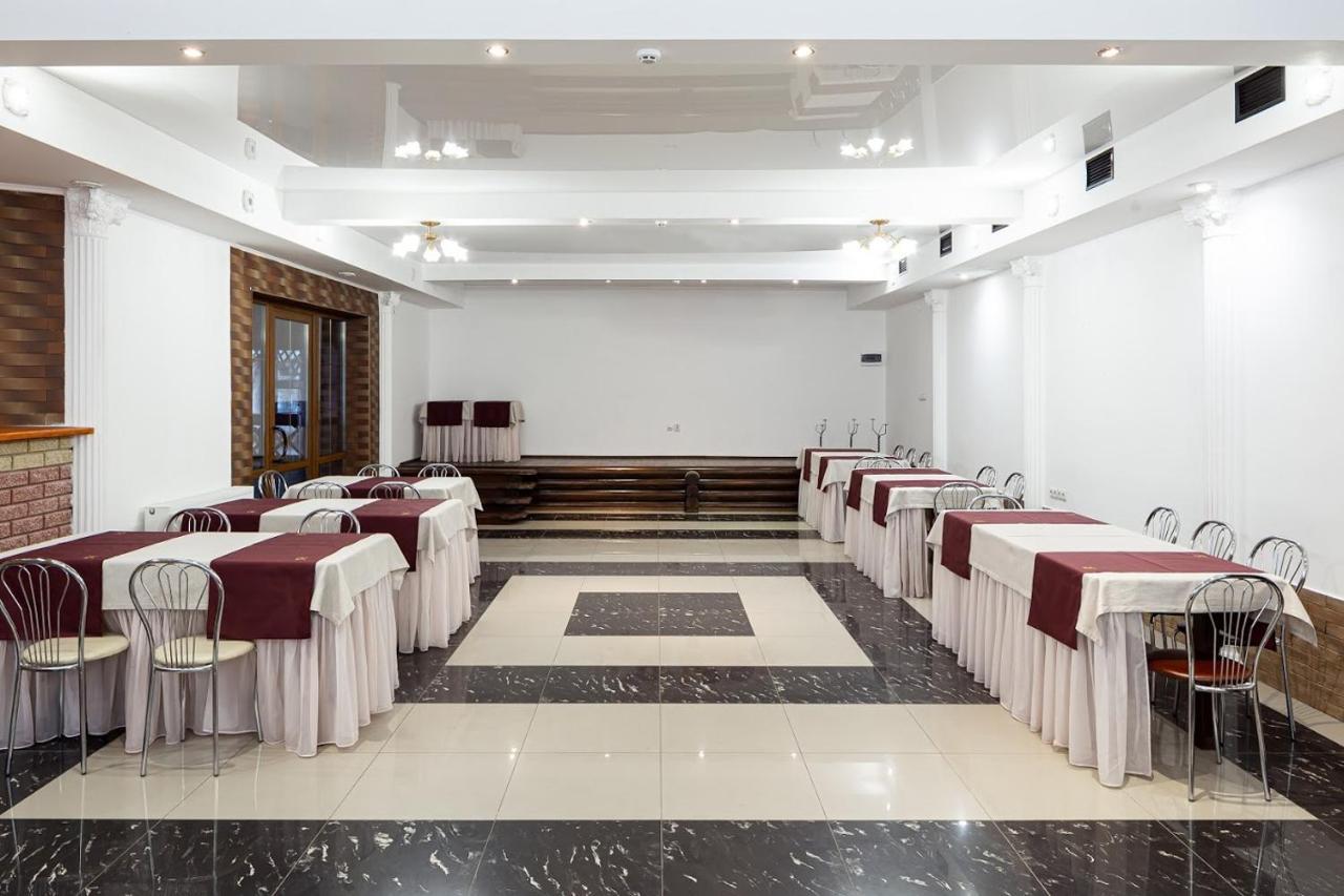 Panska Rovin Hotel Mohnate エクステリア 写真