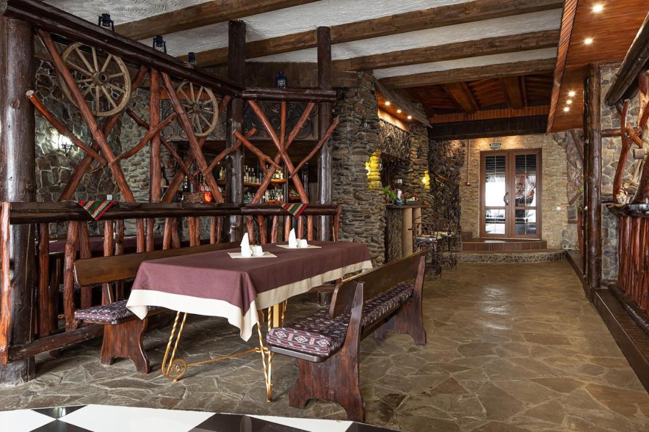Panska Rovin Hotel Mohnate エクステリア 写真