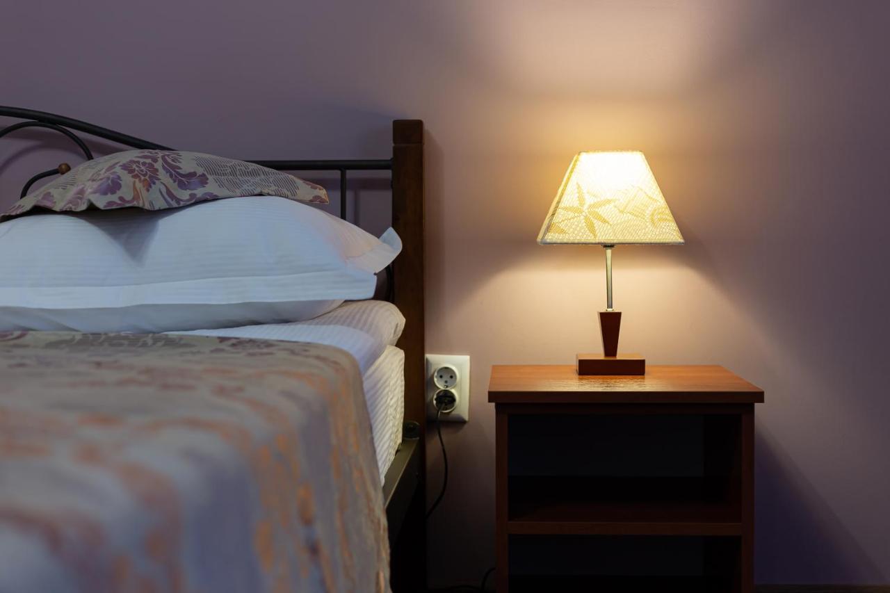 Panska Rovin Hotel Mohnate エクステリア 写真